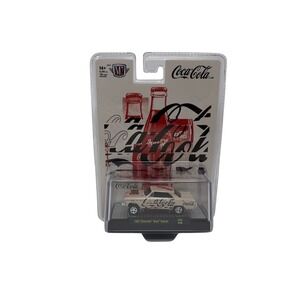 M2 Machines Coca-Cola 1967 Chevrolet Nova Gasser Chase 1/750 1:64 Scale
